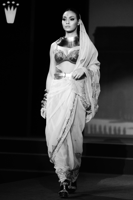 Fashion show black and white
