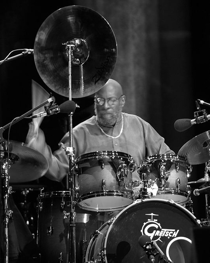  Chris Botty groupe lors d'un concert 