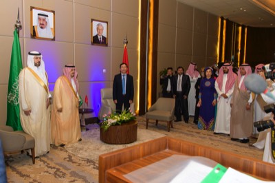  Saudi prince attends Têt (CNY) in the Vietnamese ambassy in Ryadh invited by Vietnamese Ambassador 