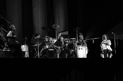  Kenny G band during jazz festival 