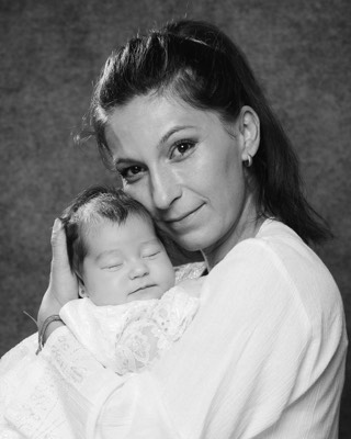  mother and newborn in studio 