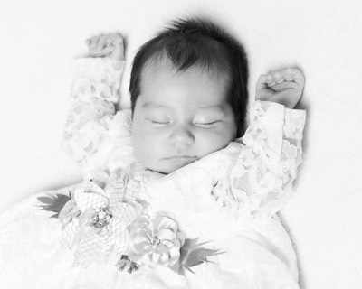  kid newborn in studio 