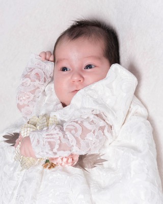  kid newborn in studio 
