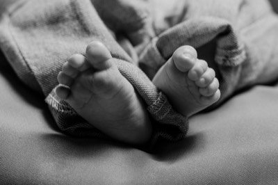  kid newborn in studio 