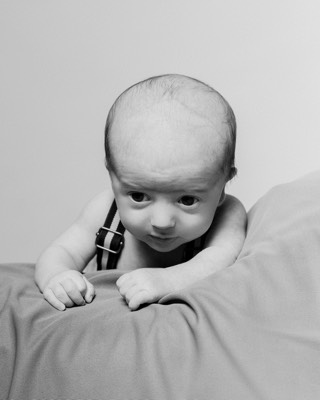  kid newborn in studio 