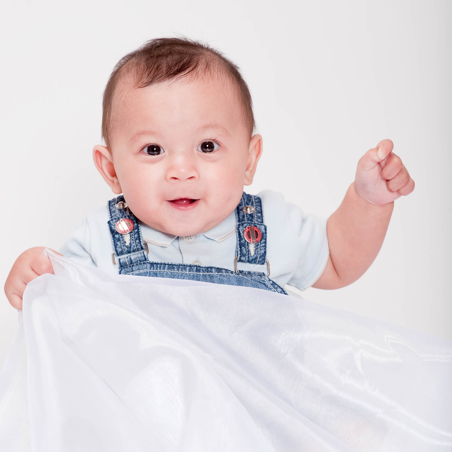 kid newborn in studio 