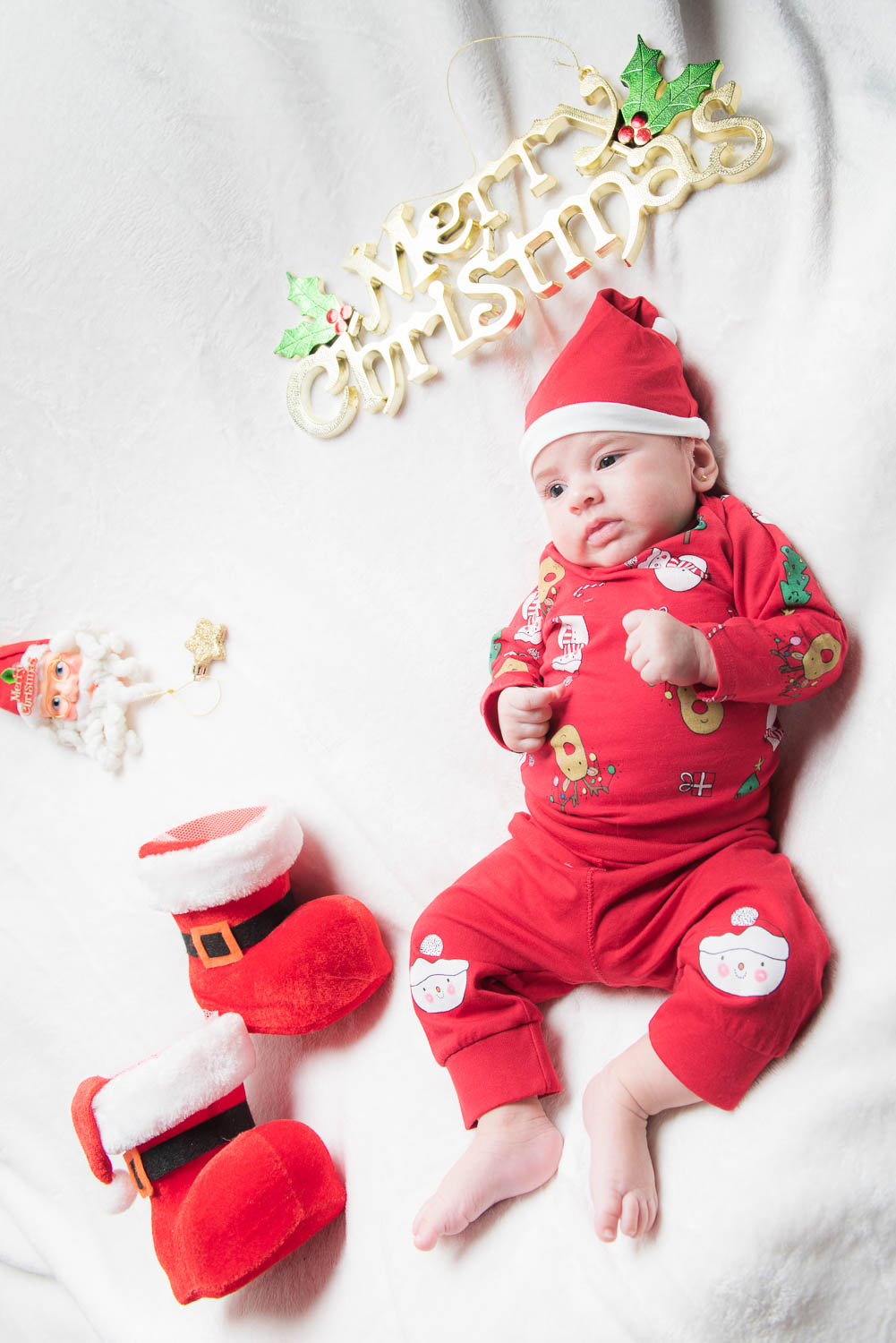  kid newborn in studio 