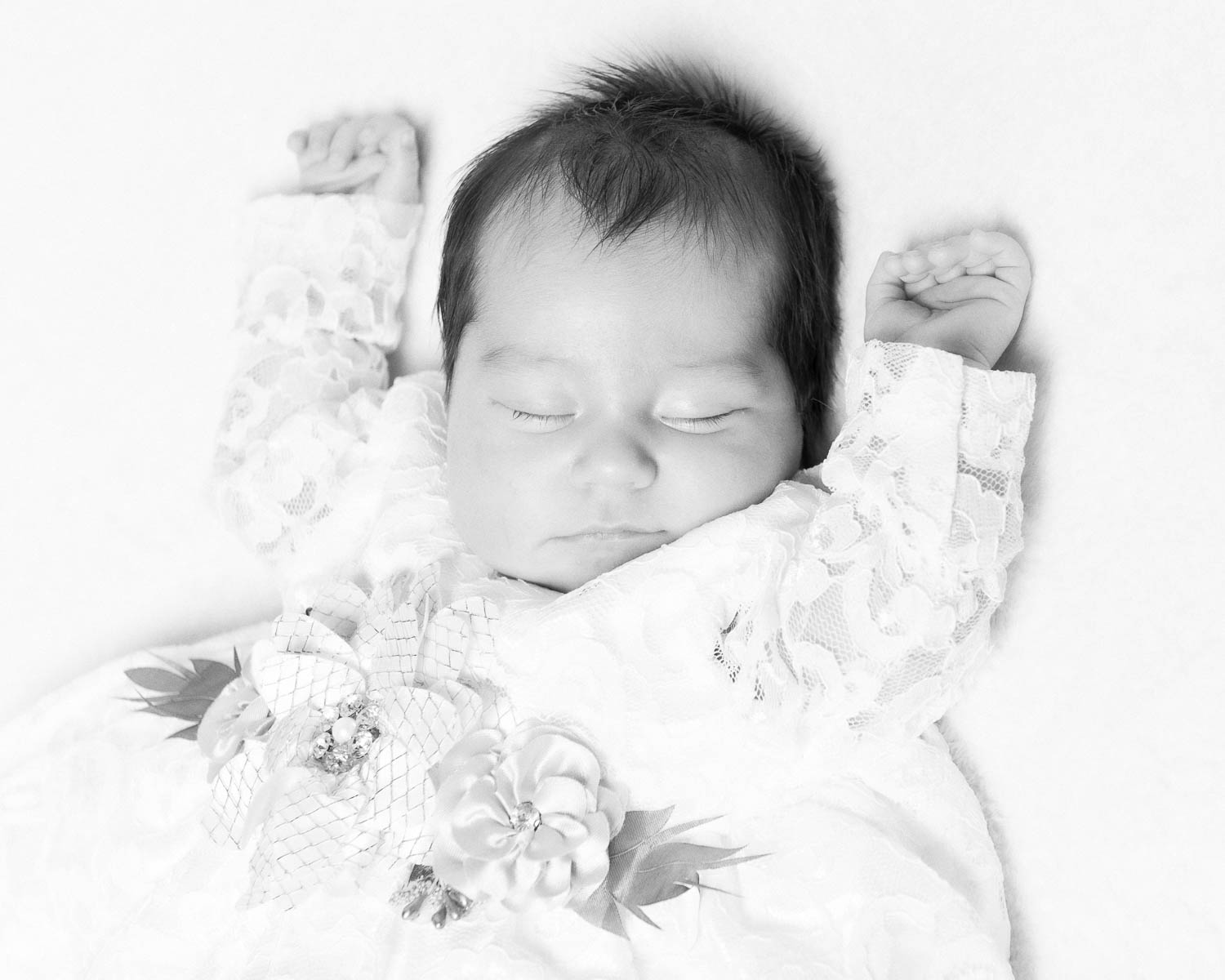 kid newborn in studio 