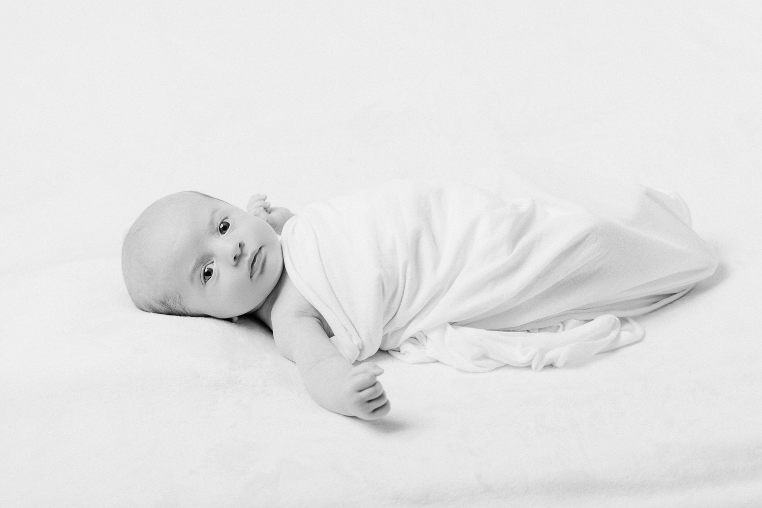  kid newborn in studio 