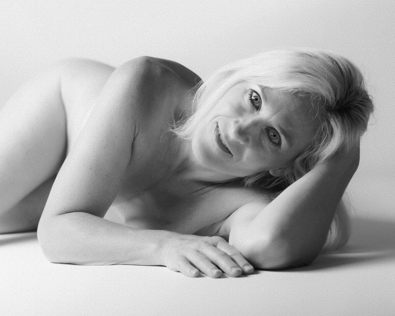  Nude Art 
