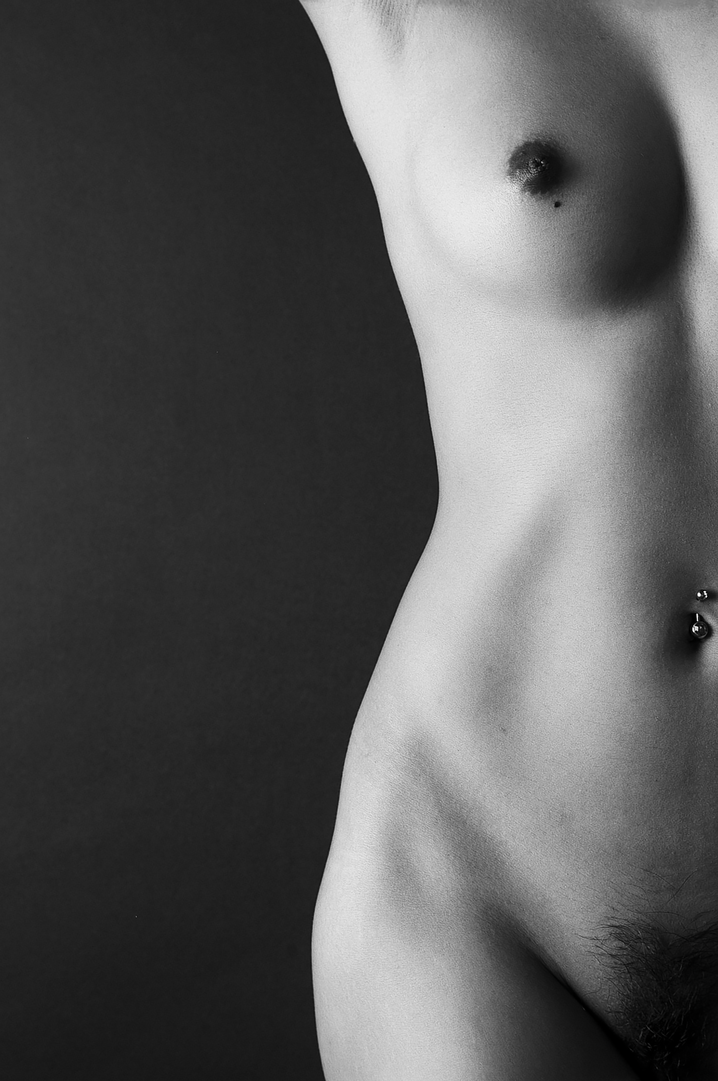  Nude Art 