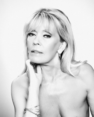  Black and white woman portrait in studio 