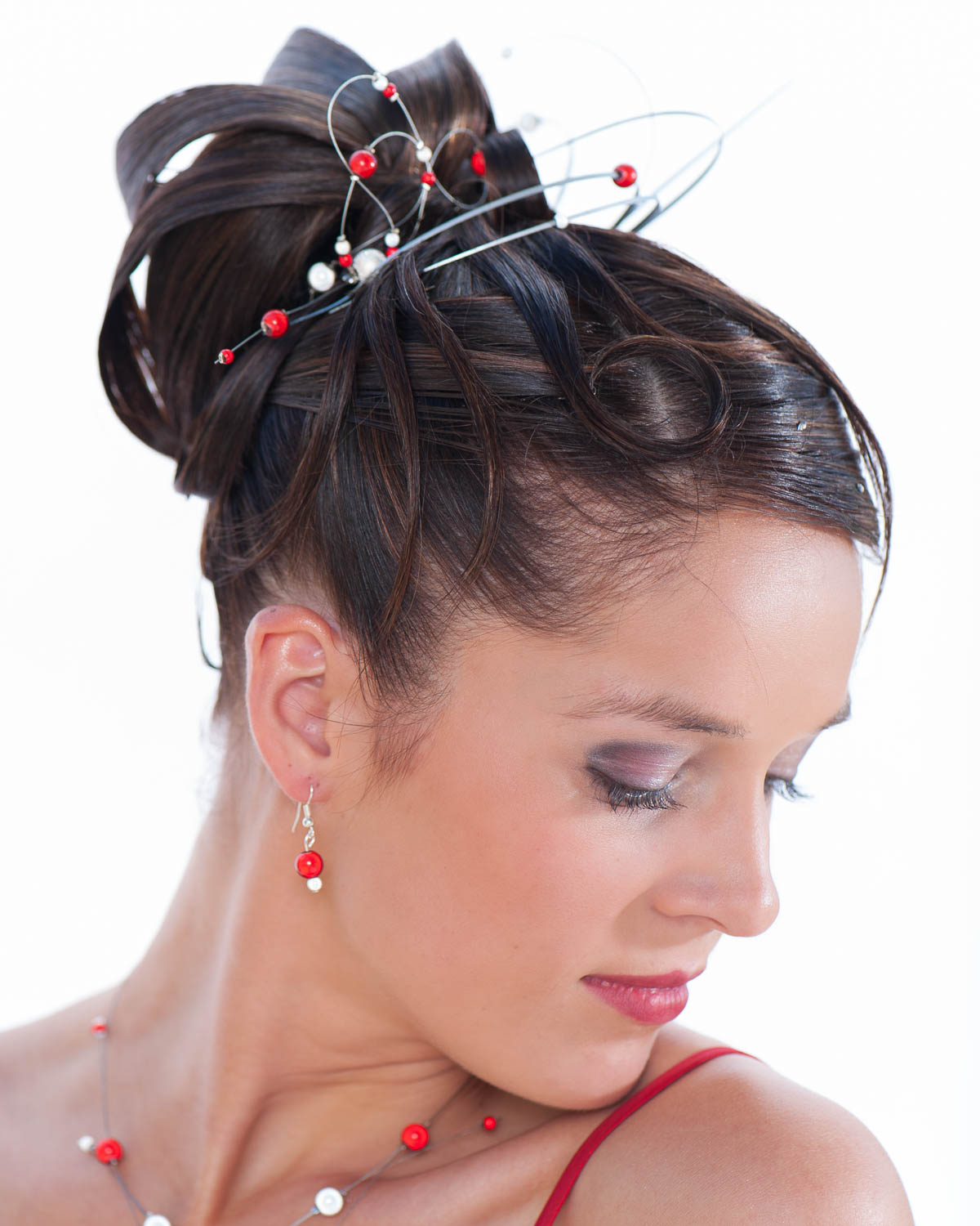  beauty woman color portrait in studio 