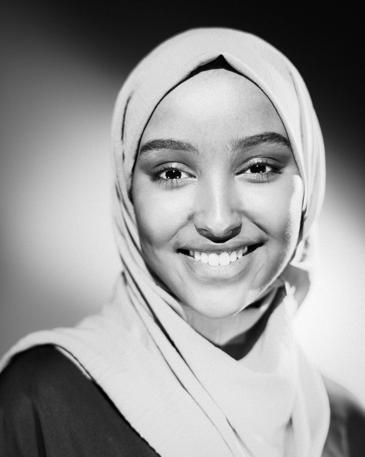  Portrait studio Femme Guingamp 